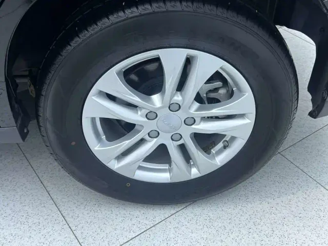 Haval Haval M6 2021 PLUS 1.5T DCT Comfort — Фото автомобиля 9