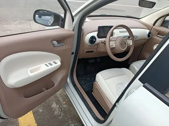 Wuling Hongguang Mini EV — Фото автомобиля 15