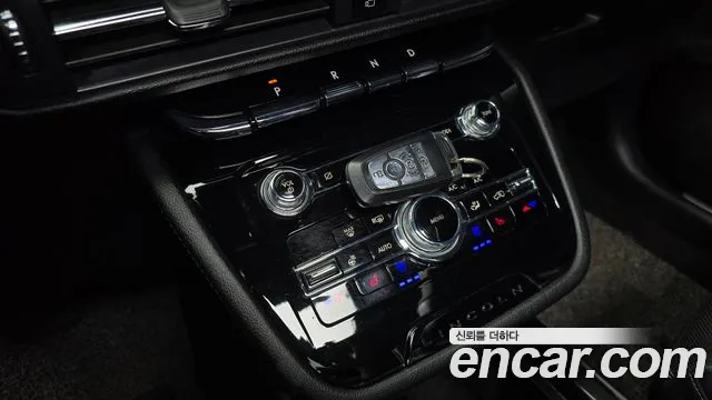 Lincoln Corsair Corsair 2.0 Reserve AWD — Фото автомобиля 9
