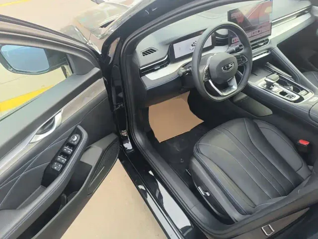 Geely Xingrui — Фото автомобиля 15