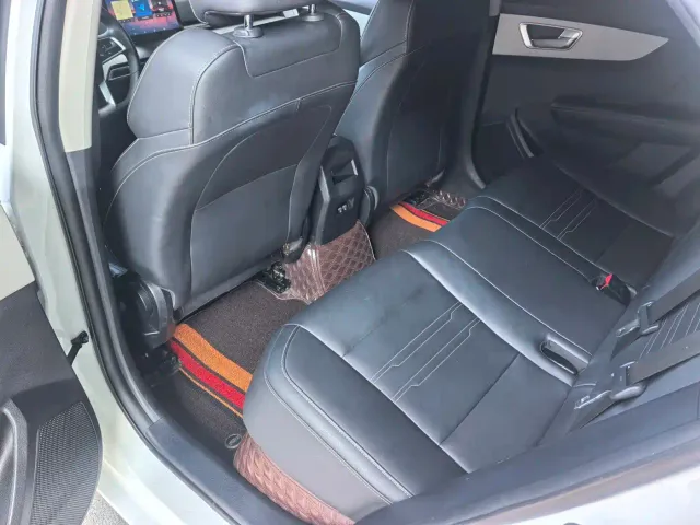 BYD Qin — Фото автомобиля 9