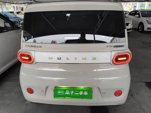 Wuling Hongguang Mini EV — Фото автомобиля 5
