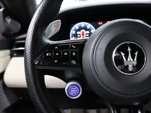 Maserati GranTurismo — Фото автомобиля 13