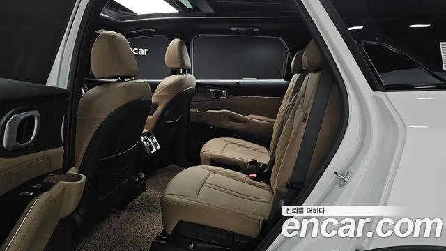 Kia Sorento — Фото автомобиля 12