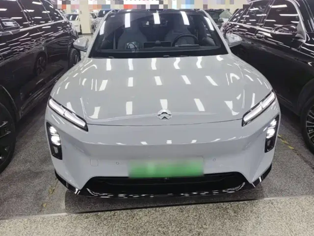 Nio ET5 Touring — Фото автомобиля 2