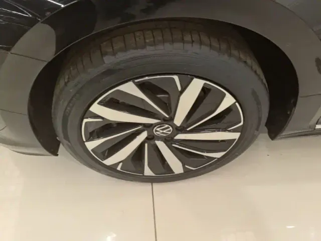 Volkswagen Passat — Фото автомобиля 22