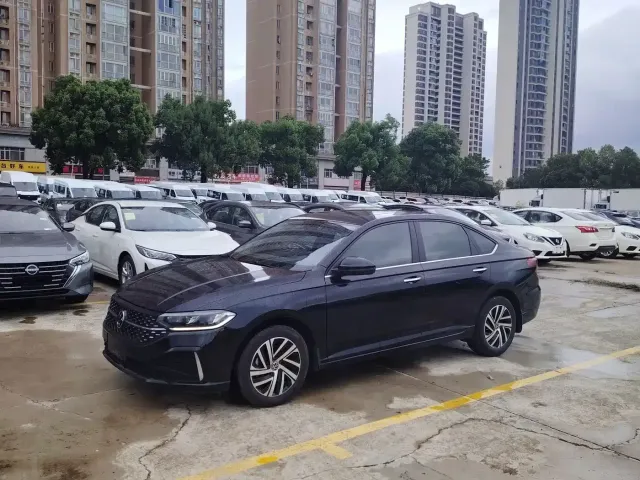 Фотография автомобиля — Volkswagen Lavida