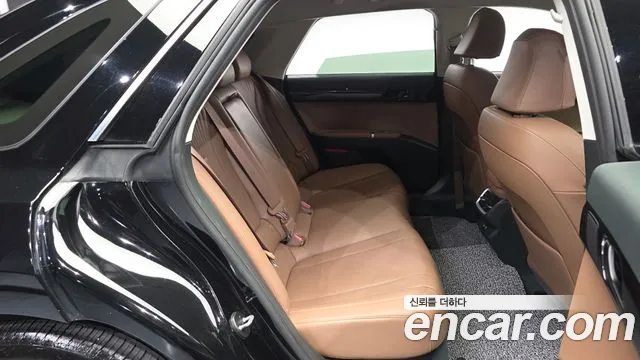Hyundai Grandeur GN7 — Фото автомобиля 12