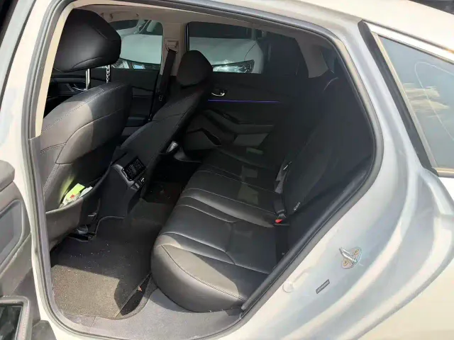Honda Accord — Фото автомобиля 5