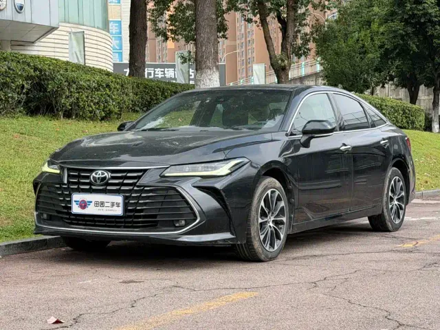 Фотография автомобиля — Toyota Avalon