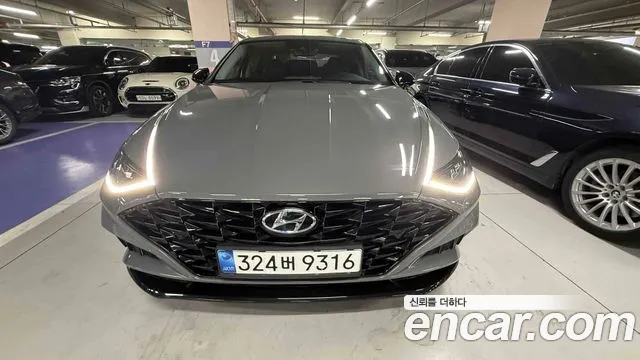 Фотография автомобиля — Hyundai Sonata