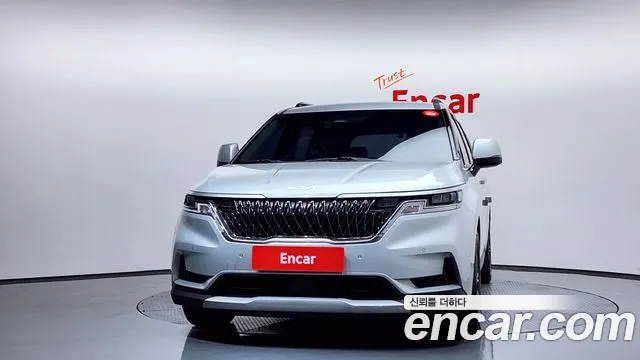 Kia Canival Carnival 4 поколение Дизель 11 мест Prestige — Фото автомобиля 3
