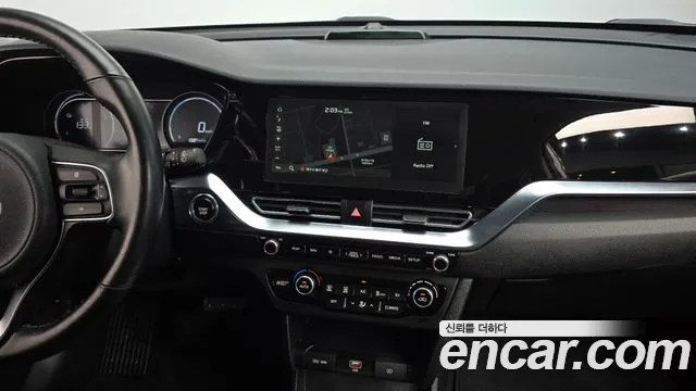 Kia Niro Niro Plus Air — Фото автомобиля 13