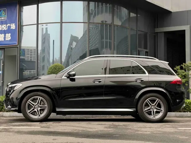 Mercedes-Benz GLE-Class — Фото автомобиля 5