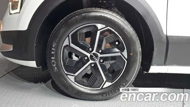Kia Niro The All New Niro — Фото автомобиля 5