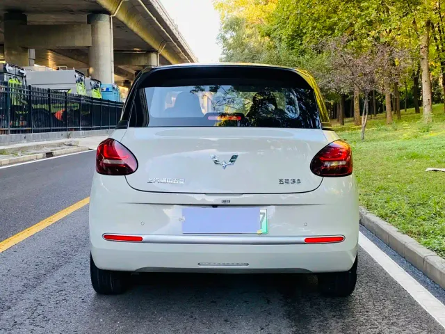 Wuling Bingo — Фото автомобиля 14