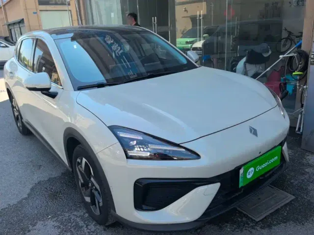 Baojun Yunhai — Фото автомобиля 3