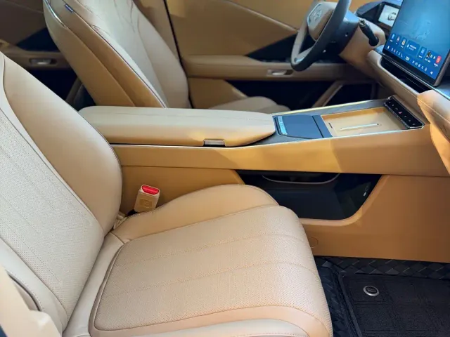 Toyota BoZhi 7 — Фото автомобиля 25