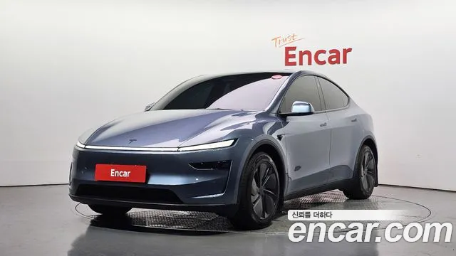 Фотография автомобиля — Tesla Model Y