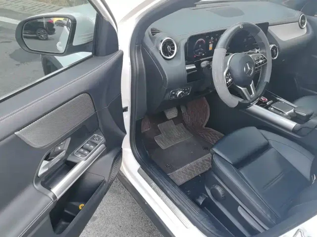 Mercedes-Benz GLA-Class — Фото автомобиля 13