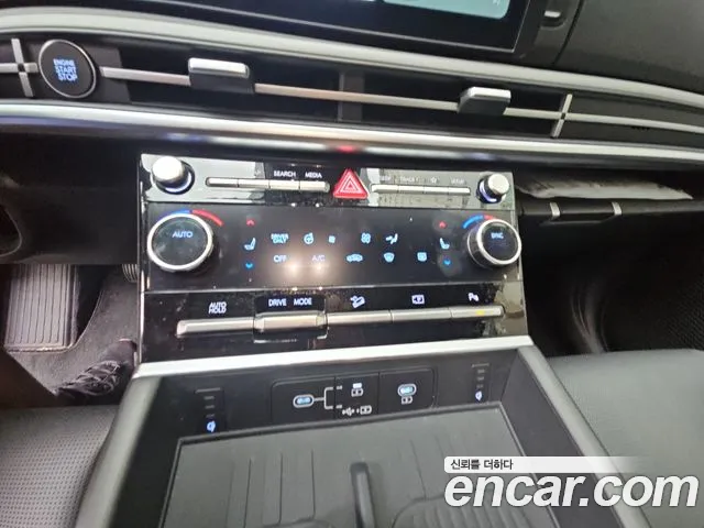 Hyundai Santa Fe MX5 — Фото автомобиля 13