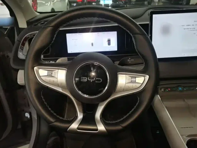 BYD Sealion 05 EV — Фото автомобиля 10