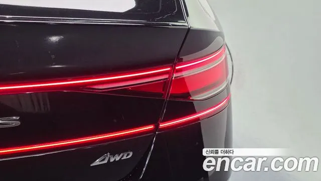 Genesis G90 Бензин 3.5 турбо AWD — Фото автомобиля 20
