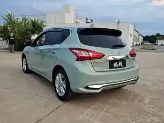 Nissan Tiida — Фото автомобиля 6