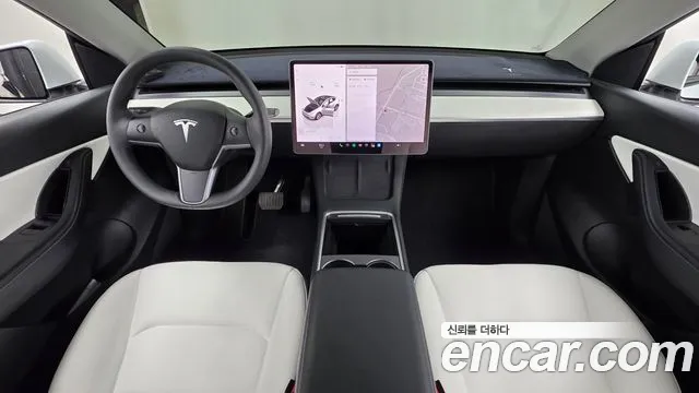 Tesla Model Y — Фото автомобиля 7