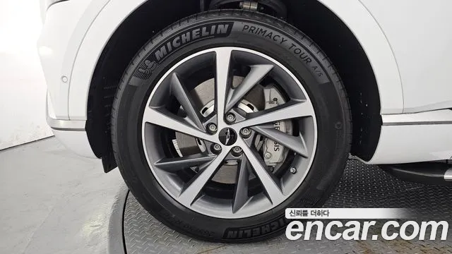 Genesis GV80 — Фото автомобиля 5