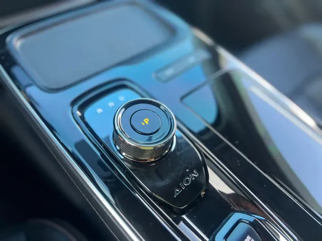 GAC Aion S — Фото автомобиля 20