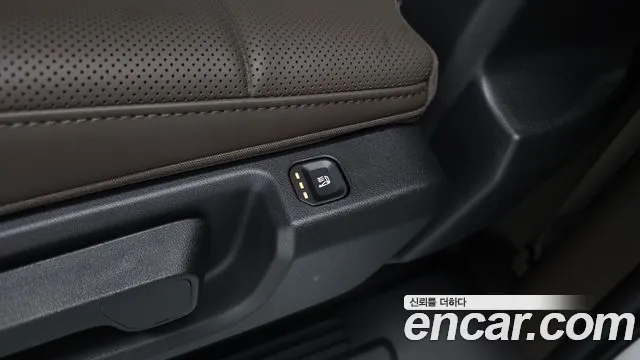 Kia PV5 — Фото автомобиля 25