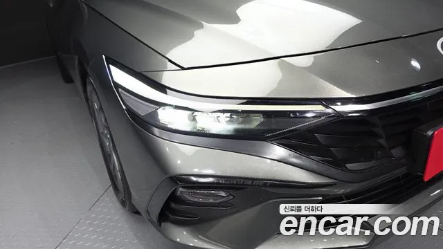 Hyundai Avante CN7 — Фото автомобиля 7