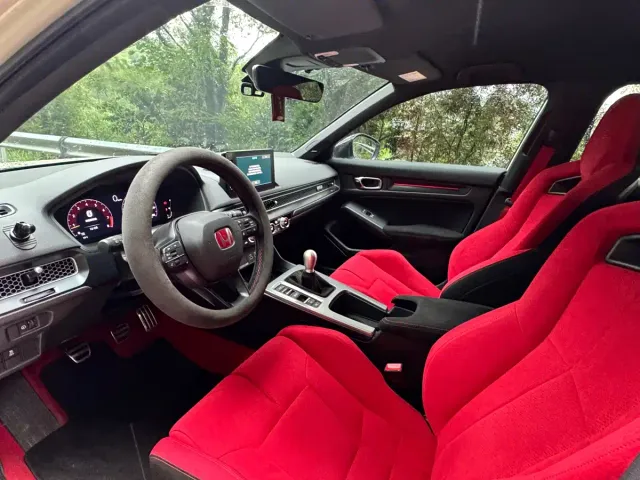 Honda Civic — Фото автомобиля 8