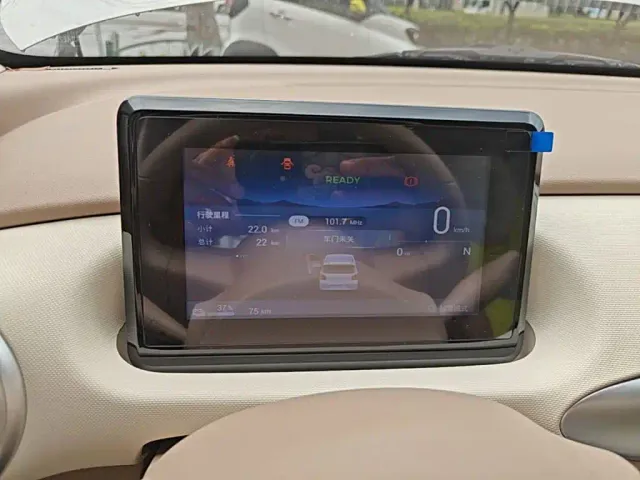 Wuling Hongguang Mini EV — Фото автомобиля 7