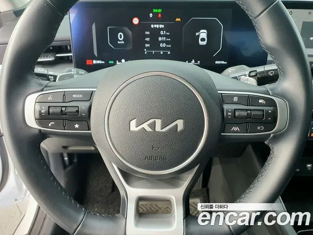 Kia K5 Generation 3 — Фото автомобиля 16