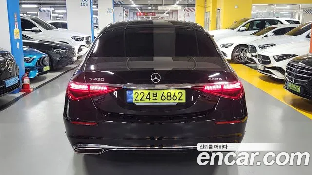 Mercedes-Benz S-Class — Фото автомобиля 3