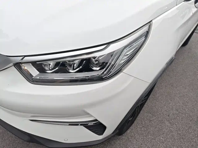 BYD Yuan Pro — Фото автомобиля 23