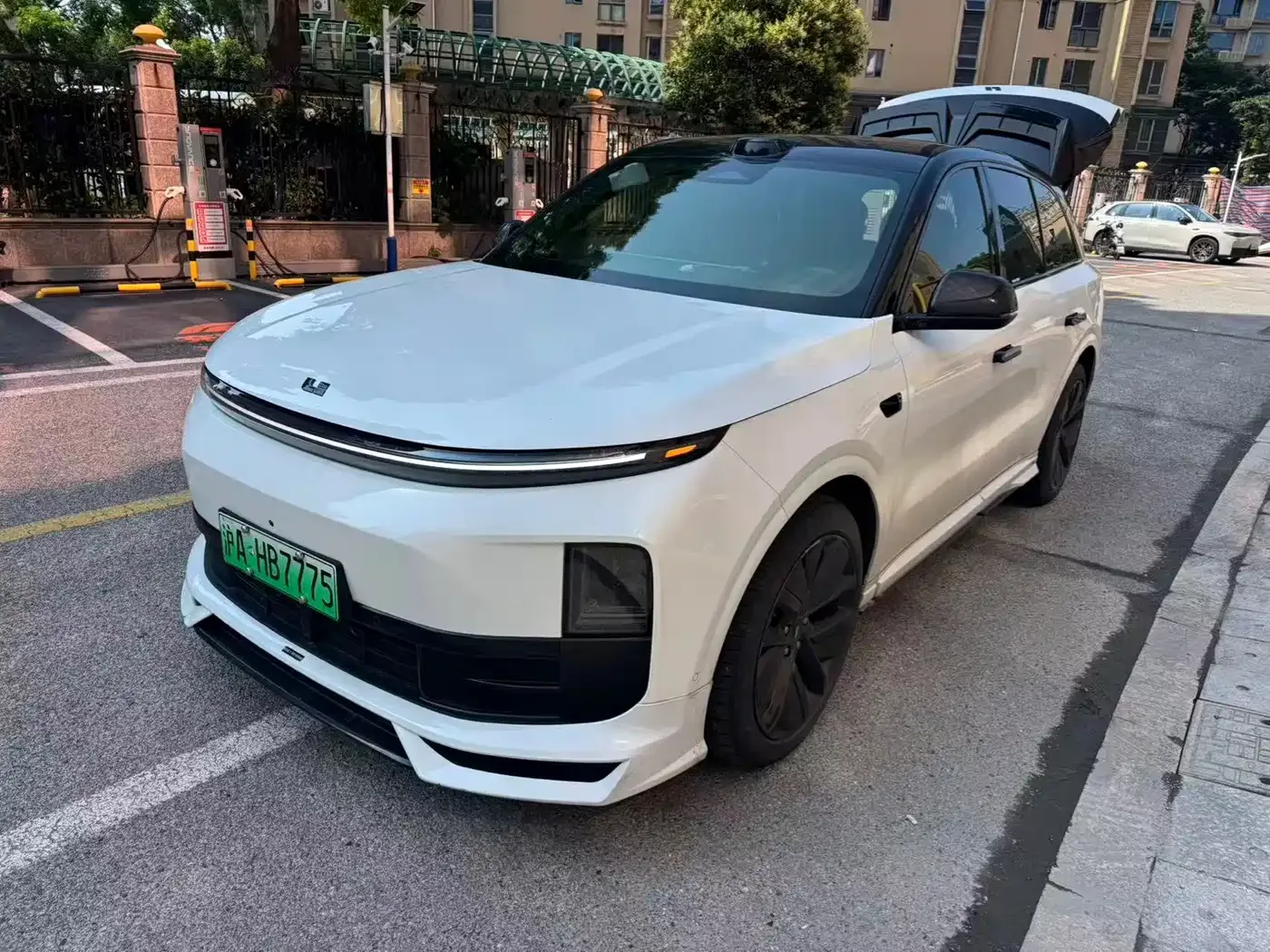 Фотография автомобиля — Li Auto Li Auto L6