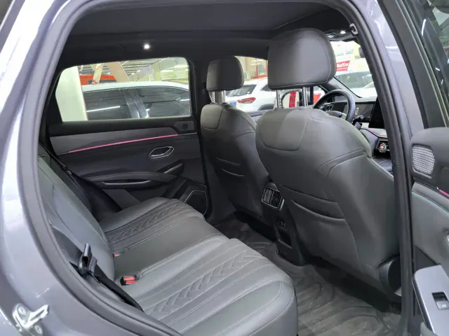 BYD Song L DM-i — Фото автомобиля 7