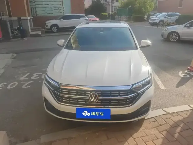 Volkswagen Sagitar 2023 300TSI DSG Surpassing Edition — Фото автомобиля 2