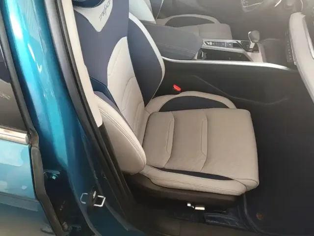 Geely Xingrui — Фото автомобиля 24