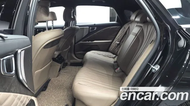 Kia K8 Hybrid — Фото автомобиля 16