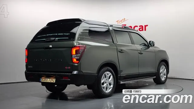 KG_Mobility_Ssangyong Rexton Новый Rexton Sport Дизель 2.2 4WD — Фото автомобиля 2