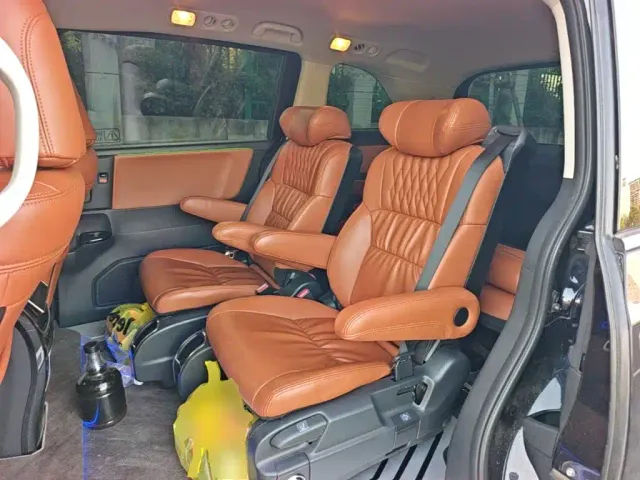 Honda Odyssey — Фото автомобиля 16