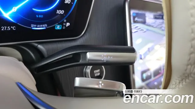 Mercedes-Benz EQS — Фото автомобиля 8