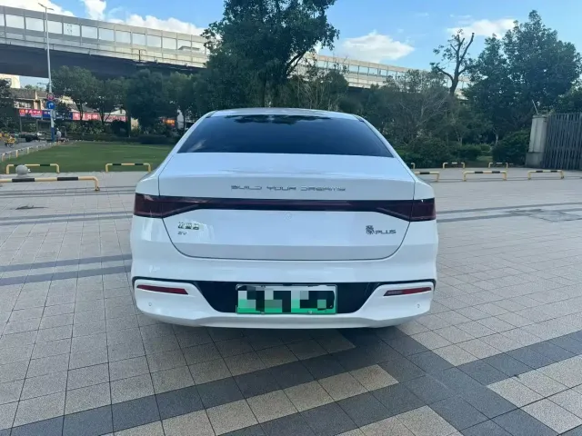 BYD Qin PLUS — Фото автомобиля 5