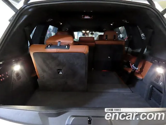 BMW X7 — Фото автомобиля 16