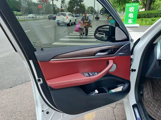 BMW X3 — Фото автомобиля 6
