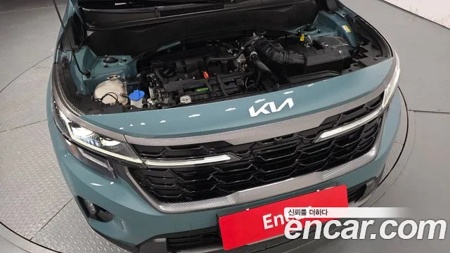 Kia Seltos Бензин 1.6 турбо 2WD — Фото автомобиля 5